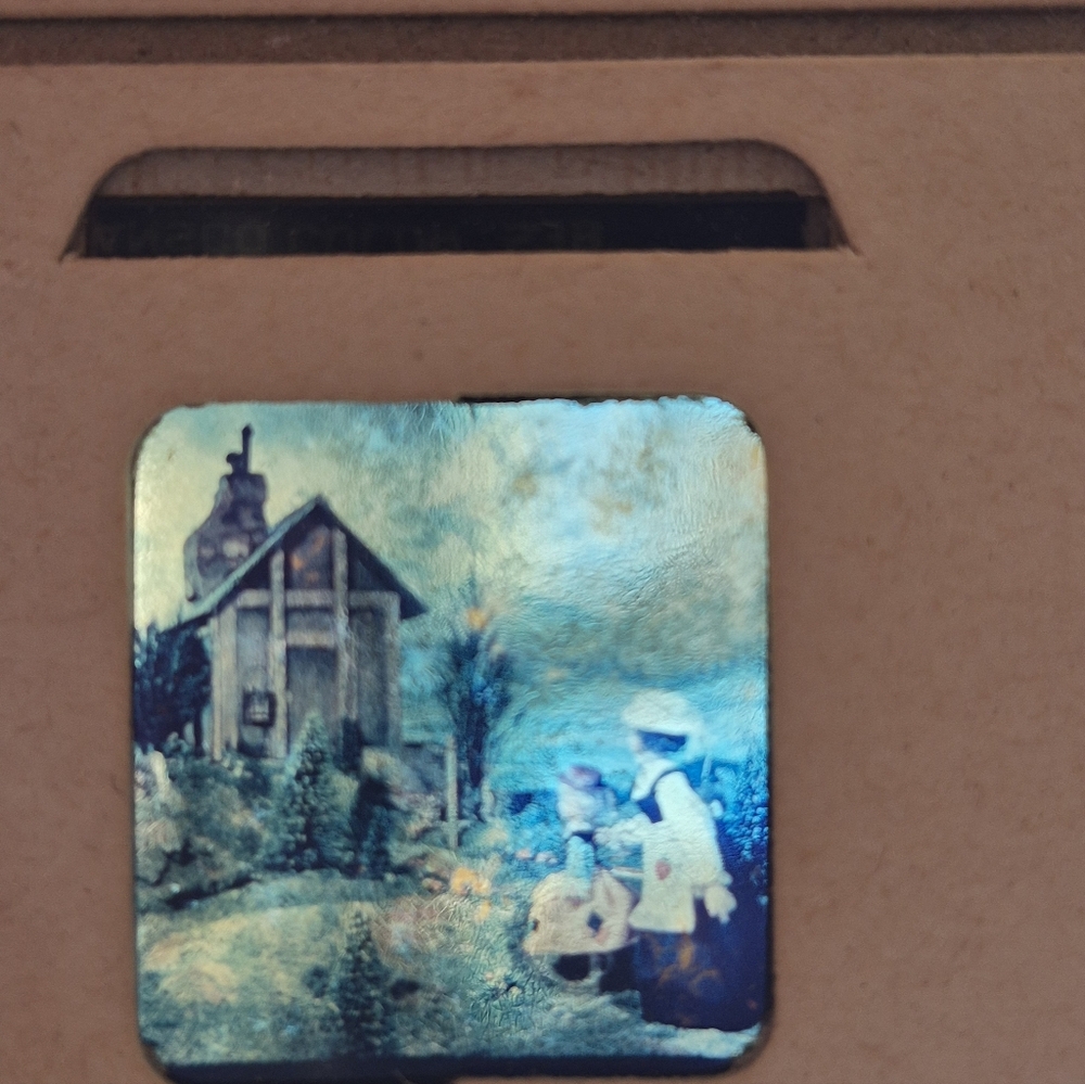 Heidi Color Slides - Picture 3 of 6
